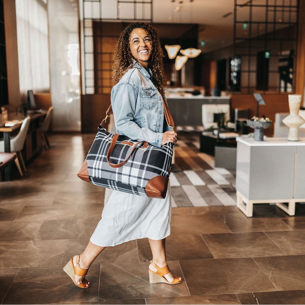 Jadyn Luna Weekender bag